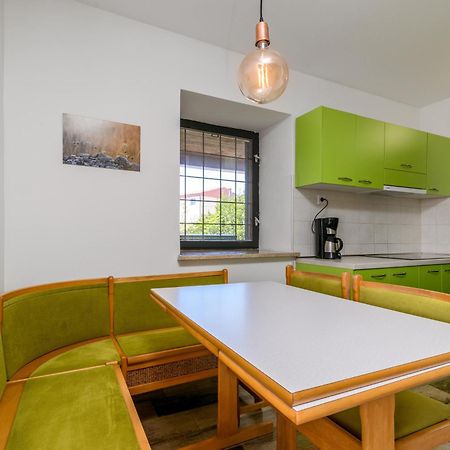 Apartments With A Parking Space Premantura, Medulin - 2228 Стая снимка