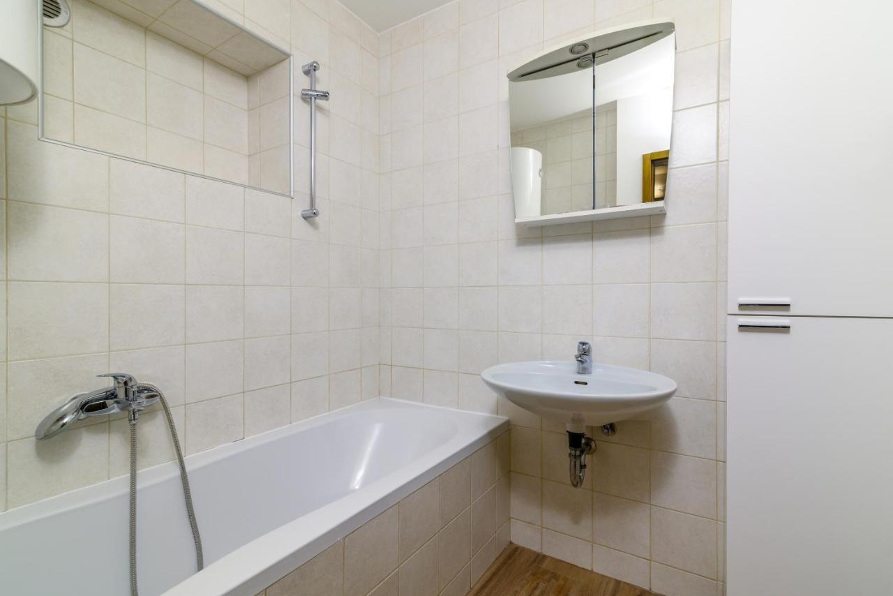 Apartments With A Parking Space Premantura, Medulin - 2228 Екстериор снимка